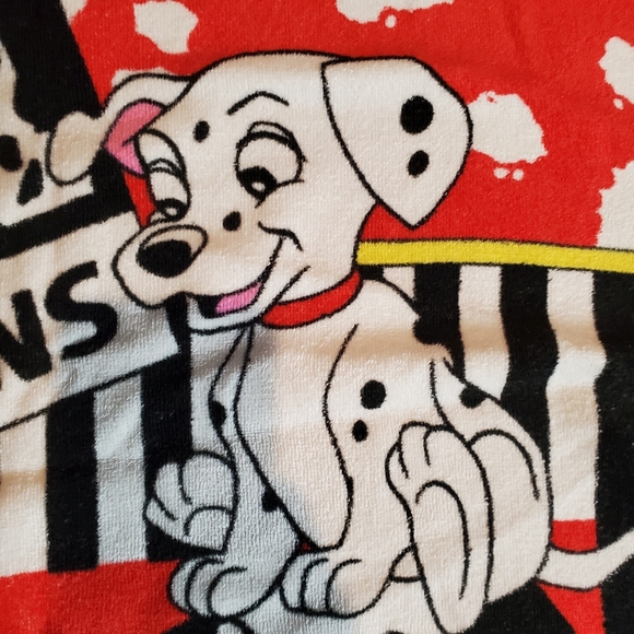 Vintage Walt Disney "101 Dalmatians" Beach Towel 100% Cotton - Picture 4 of 8